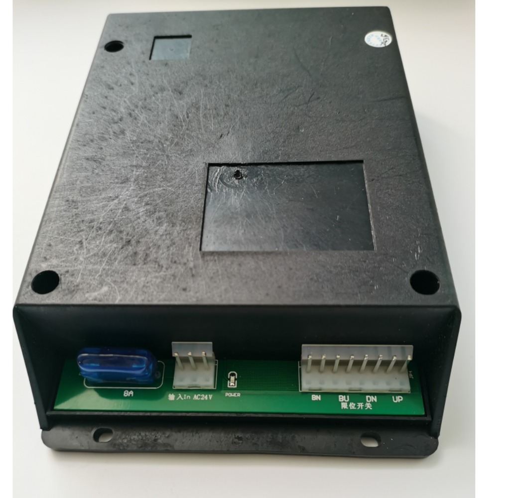 Lab Equipment - Bedieningskast voor tandartsstoel: basisunit & printplaat